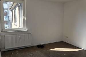 OB-Osterfeld - Schöne 3,5 Zimmer Wohnung im 2. OG - – Kapellenstrasse 43, 46117 Heide, Oberhausen – Vorschaubild 3