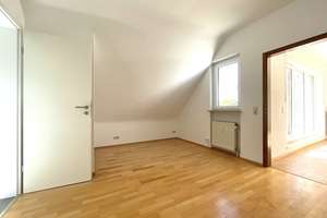 Sanierte Studiowohnung - grandioser Fernblick von Ihrer Dachterrasse mit Tiefgaragenstellplatz – Die vollständige Adresse der Immobilie erhältst du vom Anbieter., 55129 Hechtsheim, Mainz – Vorschaubild 7