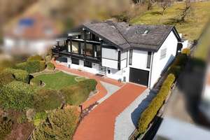 NEUER PREIS!! Stilvolles Einfamilienhaus in begehrter Traumlage von Coburg! – Die vollständige Adresse der Immobilie erhältst du vom Anbieter., 96450 Mitte, Coburg – Vorschaubild 3