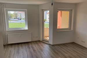 Stilvoll wohnen: Erdgeschoss, saniert, Balkon – Perfekt für Paare – Fischerstraße 17, 38226 Lebenstedt, Salzgitter – Vorschaubild 2