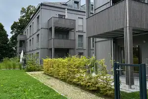 Property thumbnail 1