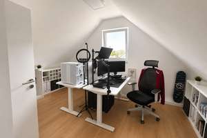 Familienhaus mit Traumgarten & Homeoffice | A+ Effizienz – Die vollständige Adresse der Immobilie erhältst du vom Anbieter., 53773 Hennef (Sieg) – Vorschaubild 29