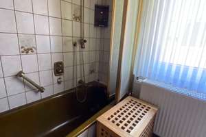 Großzügiges Wohnhaus mit Potenzial - für Familien und Individualisten – Die vollständige Adresse der Immobilie erhältst du vom Anbieter., 37671 Höxter – Vorschaubild 19