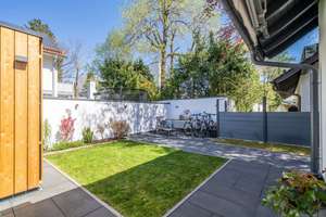 Exklusive Doppelhaushälfte mit sonnigem Südwest-Garten in Forstenried – Die vollständige Adresse der Immobilie erhältst du vom Anbieter., 81476 Forstenried, München – Vorschaubild 16
