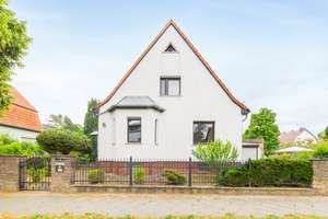 Einfamilienhaus mit Vollkeller und Garage auf großzügigem Grundstück – Die vollständige Adresse der Immobilie erhältst du vom Anbieter., 12683 Biesdorf, Berlin – Vorschaubild 6