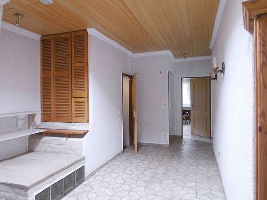 Bungalow mit Einliegerwohnung, Ausbaureserve und großem Garten in Rudow - Bild 8