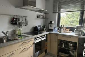 Gepflegtes Reihenmittelhaus mit Wintergarten in Laufamholz – Sittenbacher Straße 29, 90482 Laufamholz, Nürnberg – Vorschaubild 4