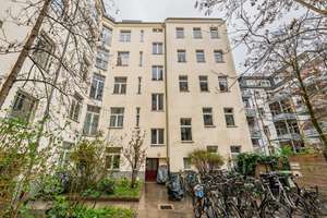 Rückzugsort im Szenekiez – helle 2-Zimmer-Wohnung mit Altbaucharakter – Schreinerstraße 24, 10247 Friedrichshain, Berlin – Vorschaubild 11