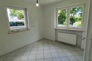 Helle, ansprechende Doppelhaushälfte mit Garage - AUFWENDIG RENOVIERT  – München (Kreis) – Vorschaubild 11