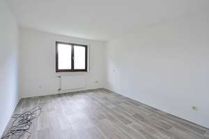 4-ZKB-Wohnung mit Garage und Balkon in beliebter Lage Wolfsanger – Die vollständige Adresse der Immobilie erhältst du vom Anbieter., 34125 Wolfsanger, Kassel – Vorschaubild 5
