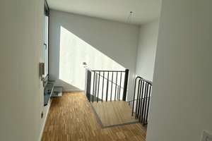 traumhafte 3,5 Zimmer Wohnung mit 100m² Dachterrasse//provisionsfrei – 80992 Alt-Moosach, München – Vorschaubild 8