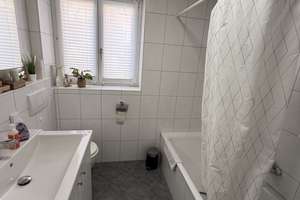 Zentral wohnen: 4-Zimmer-Wohnung im Frauenland – 97074 Frauenland, Würzburg – Vorschaubild 2