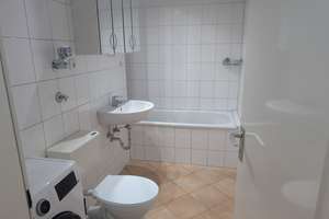 Helle, vollständig möblierte 2-Zimmer-Wohnung in ruhiger Lage von Düsseldorf-Lörick – Wevelinghover Straße 4, 40547 Lörick, Düsseldorf – Vorschaubild 8
