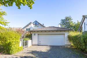 Modernes Architektenhaus mit luxuriösem Flair, großzügiger Raumgestaltung und gehobenem Wohnkomfort – Die vollständige Adresse der Immobilie erhältst du vom Anbieter., 53117 Auerberg, Bonn – Vorschaubild 43