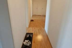 Ruhige Helle 4 Zimmerwohnung – Heerstraße 86, 40227 Oberbilk, Düsseldorf – Vorschaubild 8
