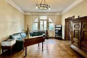 Jung von Haus | Freistehende Villa mit Tradition – Wiesbaden – Vorschaubild 5