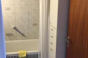 Stilvolle, gepflegte 3-Zimmer-Wohnung mit gehobener Innenausstattung mit Einbauküche in Stuttgart – Triebweg 121, 70469 Hohe Warte, Stuttgart – Vorschaubild 3