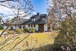 Ihr Traumhaus beginnt hier – Altbestand auf sonnigem Grundstück – Die vollständige Adresse der Immobilie erhältst du vom Anbieter., 22559 Rissen, Hamburg – Vorschaubild 9