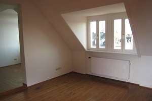 von privat: Schicke Studiowohnung in gepflegtem Altbau,  ideal für Studenten – Bismarckring 30, 65183 Westend / Bleichstraße, Wiesbaden – Vorschaubild 4