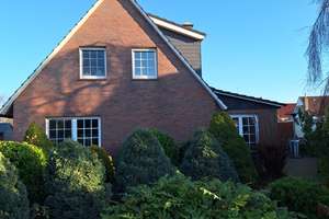 Investitionschance: 3-Familienhaus in Jemgum* Heizung 2023* 4,35 % Rendite* – Die vollständige Adresse der Immobilie erhältst du vom Anbieter., 26844 Jemgum – Vorschaubild 4
