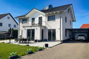 Exklusiv modernisiertes Einfamilienhaus mit hochwertiger Ausstattung in Braunschweig-Broitzem