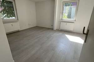 2-Zimmer-Wohnung mit Gestaltungsspielraum – 250 € Renovierungsgutschein inklusive