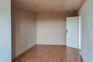 ***Reduziert***Einfamilienhaus mit ELW, 2 Garagen und Fernblick zwischen Flammersfeld und Horhausen! – Die vollständige Adresse der Immobilie erhältst du vom Anbieter., 57632 Eichen – Vorschaubild 11