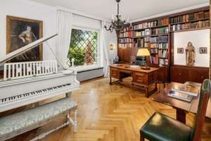 Großzügige Villa in bevorzugter Lage – Die vollständige Adresse der Immobilie erhältst du vom Anbieter., 22391 Wellingsbüttel, Hamburg – Vorschaubild 9