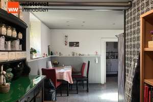 Gepflegtes Einfamilienhaus mit Innenhof & Balkon – Die vollständige Adresse der Immobilie erhältst du vom Anbieter., 55283 Nierstein – Vorschaubild 4