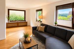 Viel Platz für Ihre Wohnträume – gepflegtes Zweifamilienhaus mit großem Sonnengrundstück – Am Papenberg 21, 31162 Bad Salzdetfurth – Vorschaubild 4