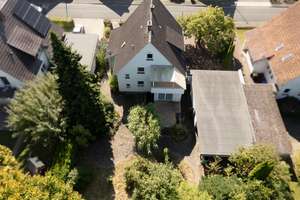 Hiddenhausen-Sundern: Ein-/Zweifamilienhaus mit großzügigem Garten in ruhiger Lage – Die vollständige Adresse der Immobilie erhältst du vom Anbieter., 32120 Hiddenhausen – Vorschaubild 32