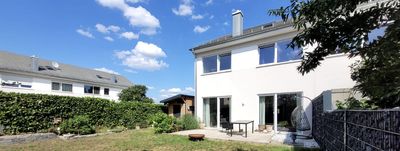 Moderne Doppelhaushälfte mit 150 m² Wohnfläche in Dresden Gohlis/Cossebaude