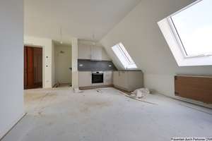 Modernes Wohnen unter dem Dach – 5-Zi-DG-Wohnung für WG oder Co-Living im KfW-40-Standard – Aldenrathsweg 6, 22307 Barmbek-Nord, Hamburg – Vorschaubild 3