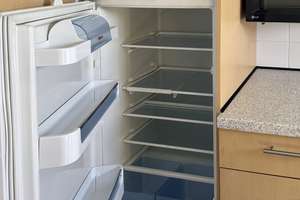 Schöne 1,5 Zimmer Whg mit EBK. (Besichtigung nur 16.05.!!!) – Die vollständige Adresse der Immobilie erhältst du vom Anbieter., 12355 Rudow, Berlin – Vorschaubild 12