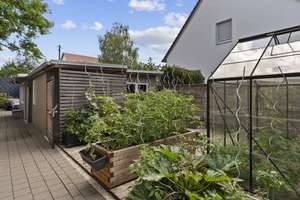 Wohn- und Geschäftshaus mit Wellnessbereich und traumhaftem Garten – Die vollständige Adresse der Immobilie erhältst du vom Anbieter., 86633 Neuburg an der Donau – Vorschaubild 38