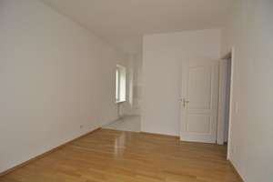 Freundliche 2-Raum-Hochparterre-Wohnung mit EBK in Leipzig-Gohlis – Dietzgenstraße 10, 4157 Gohlis-Mitte, Leipzig – Vorschaubild 8