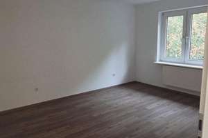 Hochwertige 4-Zimmer-Wohnung mit kernsaniertem Designerbad – 58644 Letmathe, Iserlohn – Vorschaubild 10