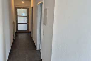 Altersgerechte komplett sanierte Wohnung mit Balkon und Aufzug in Zentraler Lage – Teichstraße 4, 42277 Wuppertal – Vorschaubild 13