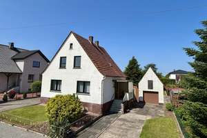 Altbau in idyllischer Lage – Die vollständige Adresse der Immobilie erhältst du vom Anbieter., 32584 Löhne – Vorschaubild 1