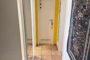 Großzügiges Wohnerlebnis: Design-Küche, Echtholzparkett & zwei Balkone – Moerser Str. 20, 47798 Cracau, Krefeld – Vorschaubild 8