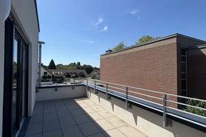 Exklusive 5-Zimmer-Wohnung mit Süd-Balkon, Loggia und Mieterstrom PV – Akazienweg 1a, 51381 Bergisch Neukirchen, Leverkusen – Vorschaubild 7