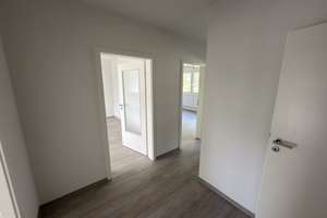 Endlich Platz für die Familie: weitläufige 3,5-Zimmer-Wohnung – Ötztaler Str. 21, 44339 Eving (Ortsteil), Dortmund – Vorschaubild 1