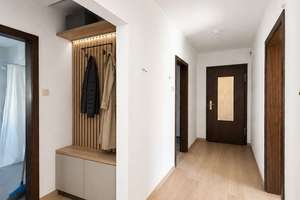 Geräumige 3-Zimmer-Wohnung mit Außenstellplatz in Stuttgart-Gablenberg – 70186 Gablenberg, Stuttgart – Vorschaubild 14