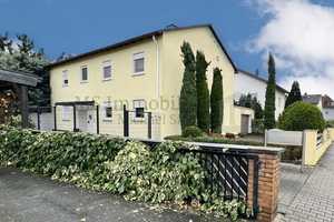 *** Zeitlose Eleganz in Lampertheim: Zweifamilienhaus mit großzügigem Grundstück *** – Lampertheim, Bergstraße (Kreis), 68623 Bergstraße (Kreis) – Vorschaubild 4