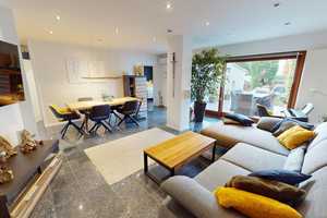 Modernisiertes Zweifamilienhaus mit Einliegerwohnung – Oberhausen – Vorschaubild 1