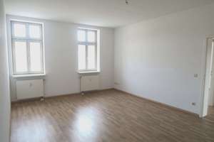 4 Zimmer Familienwohnung in der Wittenberger Altstadt gegenüber dem Arsenal*Am Marktplatz* – Juristenstraße 10, 6886 Lutherstadt Wittenberg – Vorschaubild 3