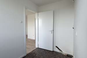 Einziehen, ankommen, Aussicht genießen: Helles 1-Zimmer-Appartement mit herrlichem Weitblick – Die vollständige Adresse der Immobilie erhältst du vom Anbieter., 81476 Forstenried, München – Vorschaubild 8