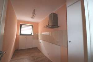 * WOHNEN AN DER ALTEN FEUERWACHE * 2 ZI-Whg. 1.ET mit Balkon, Stellplatz und Aufzug, Florastr. – Die vollständige Adresse der Immobilie erhältst du vom Anbieter., 47799 Cracau, Krefeld – Vorschaubild 8