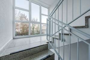 Gut geschnittene 2-Zimmer-Wohnung mit Balkon und viel Tageslicht – Die vollständige Adresse der Immobilie erhältst du vom Anbieter., 12489 Adlershof, Berlin – Vorschaubild 6