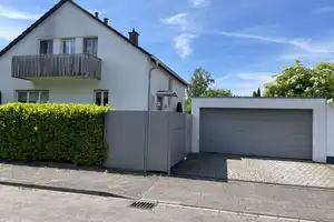 Sehr schönes Einfamilienhaus in exklusiver Lage(Märchenviertel)von Karlsruhe Rüppurr – Karlsruhe – Vorschaubild 1